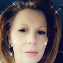 Profile Picture of Bernadette Roberts (@Bernade38803194) on Twitter