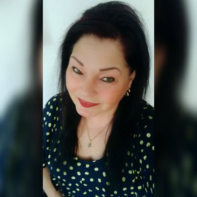Profile Picture of Takacs Eva (@TakacsEva6) on Twitter