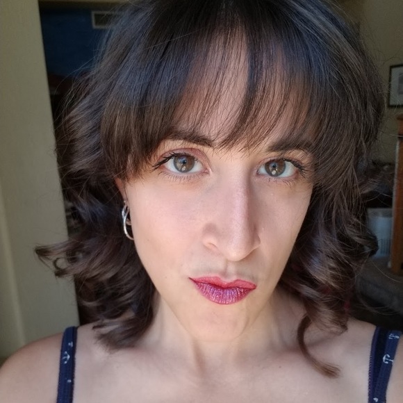 Profile Picture of Brianna Strawn (@bristrawn) on Poshmark