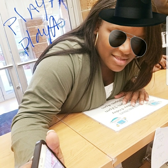 Profile Picture of Nazir Tocan (@trizzy4805) on Poshmark