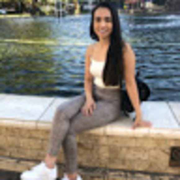 Profile Picture of Marissa Cortez (@marissajanelala) on Poshmark