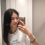 Profile Picture of 김영주 (@0_zoo0_) on Instagram