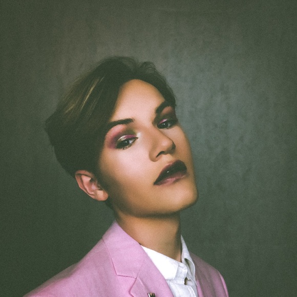 Preston Cobb - Poshmark Profile Picture of Preston Cobb (@cobbpreston203) on Poshmark