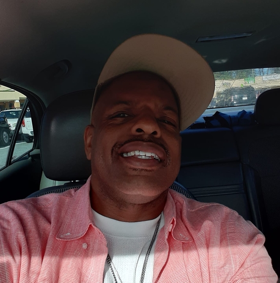 Profile Picture of Steven Alford (@stevenalford) on Poshmark