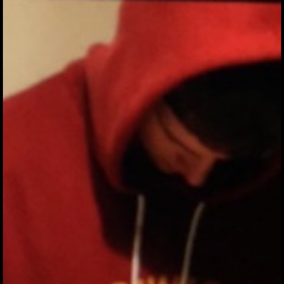 Profile Picture of Andrew Nickell (@asnickell) on Poshmark