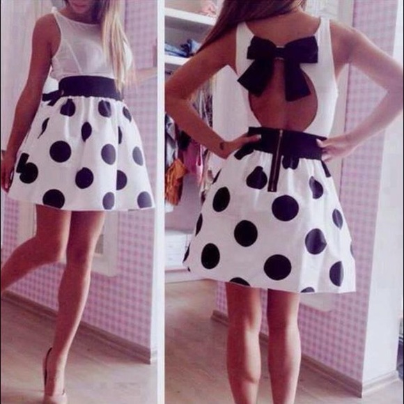 Febe Morales - Poshmark Profile Picture of Febe Morales (@febemorales) on Poshmark