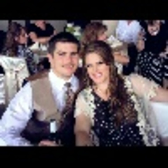 Profile Picture of Christina Bidinger (@cbidinger) on Poshmark