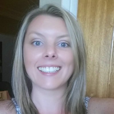 Profile Picture of Angela Snell (@AngelaSnell26) on Twitter