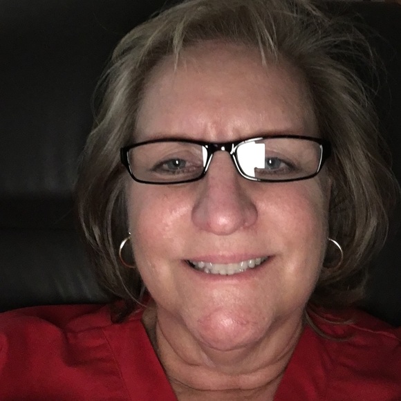 Profile Picture of Sherri Mays (@sherrimays) on Poshmark