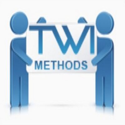 Profile Picture of Hillary Dickson (@dicksonmcrf) on Twitter