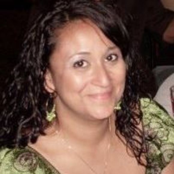 Profile Picture of Shirell La grenade (@shirell55) on Poshmark