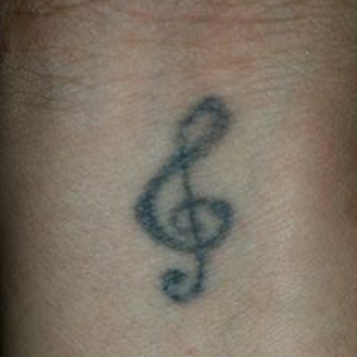 Profile Picture of Carlo Basa (@jeyLobasa) on Twitter