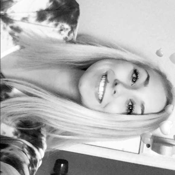Profile Picture of Kkenzie Spaugh (@kkspugh) on Poshmark