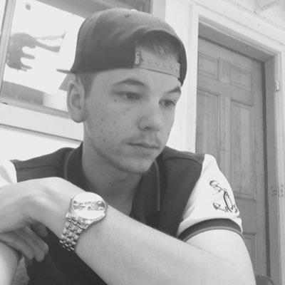 Profile Picture of Zachary Waite (@ZBennWaite) on Twitter