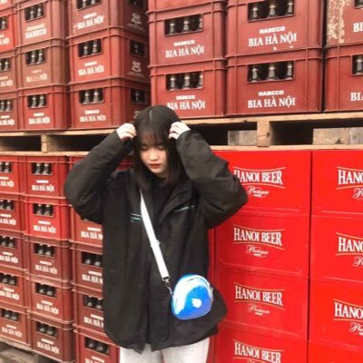 Profile Picture of Huyền Hoàng (@AlexanderAdison) on Twitter