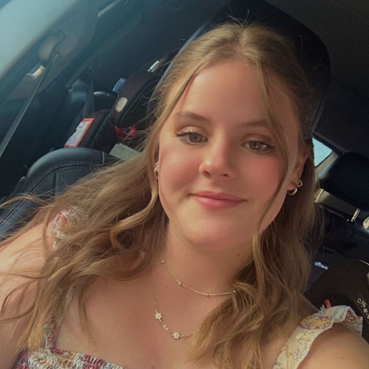 Profile Picture of Jenna (@jennnaenget) on Tiktok