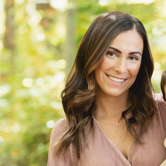 Jennifer Denovellis - Poshmark Profile Picture of Jennifer Denovellis (@jenniferbednarz) on Poshmark