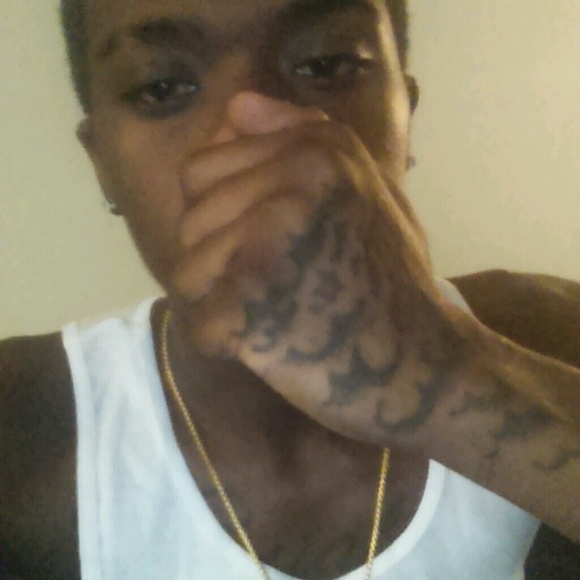 Profile Picture of Robert Wilson (@balmaincappa) on Poshmark