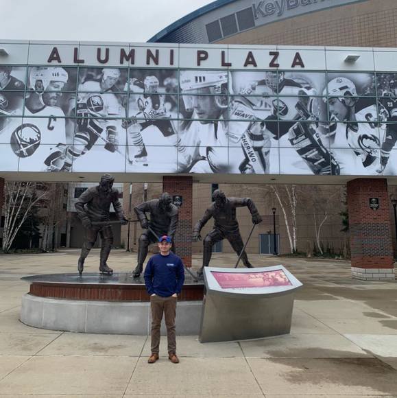 Profile Picture of Max Williams (@maxwilliams235) on Poshmark