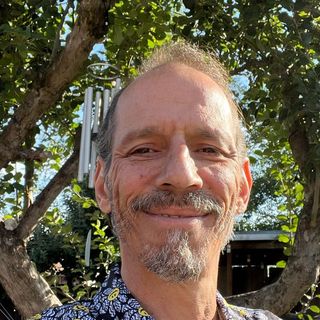 Profile Picture of Scott & Brittni (@brightstarcrystals) on Instagram