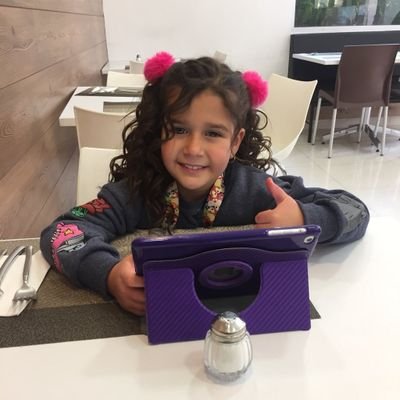 Profile Picture of REGINA GRANIEWICZ OF (@ReginaGraniewi2) on Twitter