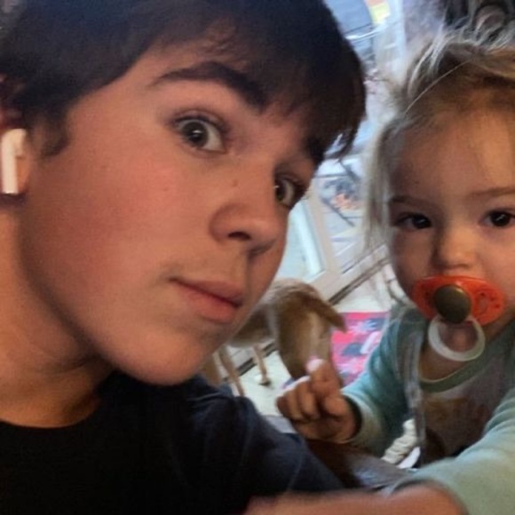 Profile Picture of Douglas Chapman (@douglaschapm187) on Poshmark