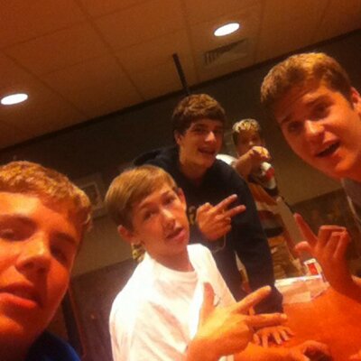 Profile Picture of Matt Cochenour (@puffdaddy33) on Twitter