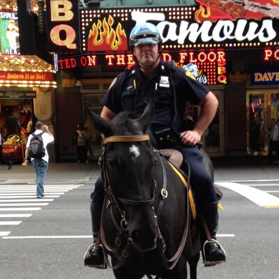 Profile Picture of Bob. (@BobWeekly) on Twitter
