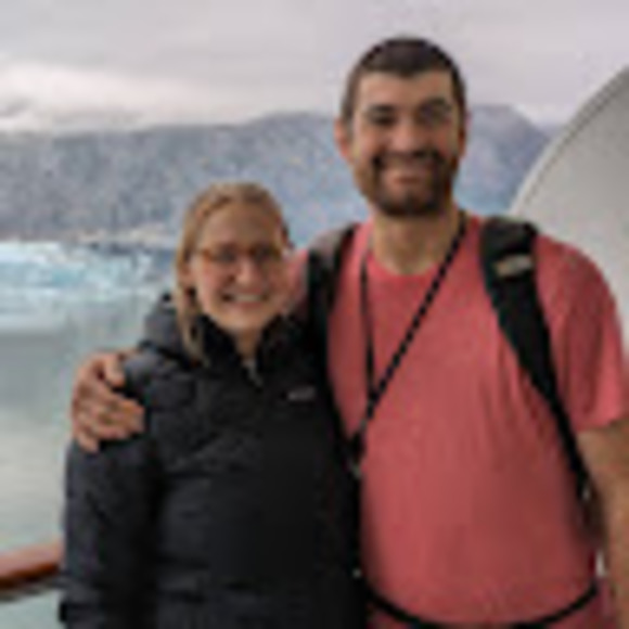 Profile Picture of Kelsey Cahill (@kelseymcahill) on Poshmark