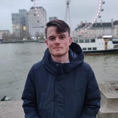 Profile Picture of Stephen McInerney (@PhtevenMacaroni) on Twitter