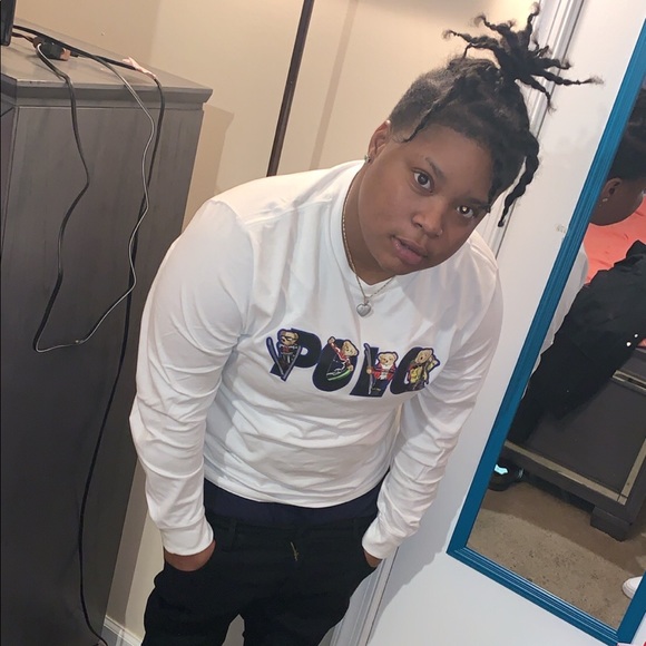 Profile Picture of Que Pettaway (@quemaccn) on Poshmark