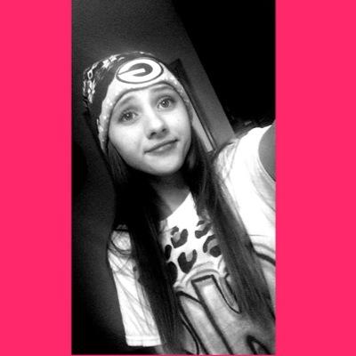 Profile Picture of Chloe Conrad (@chloeconrad453) on Twitter