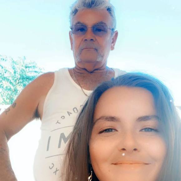 Profile Picture of Hannah Clatworthy (@hcclatworthy) on Poshmark