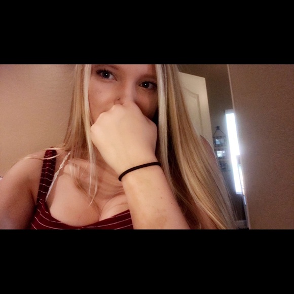 Jade Robertson - Poshmark Profile Picture of Jade Robertson (@jaderose11997) on Poshmark