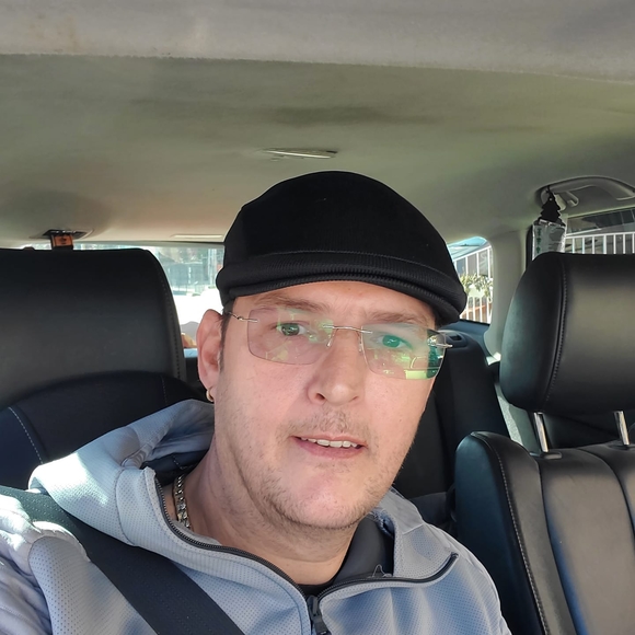 Profile Picture of Jason Carney (@jasoncarney883) on Poshmark