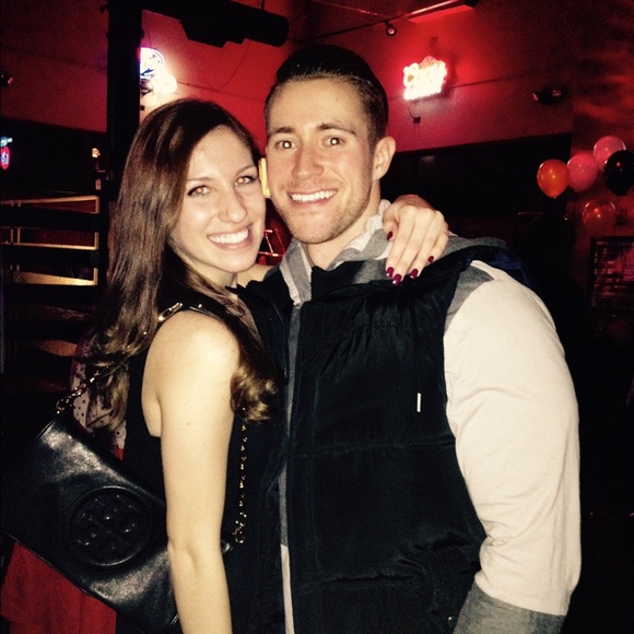 Profile Picture of Suha Tsay (@suhatsay) on Poshmark