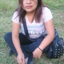 Profile Picture of Mary Fey (@rosa_negra_deam) on Twitter