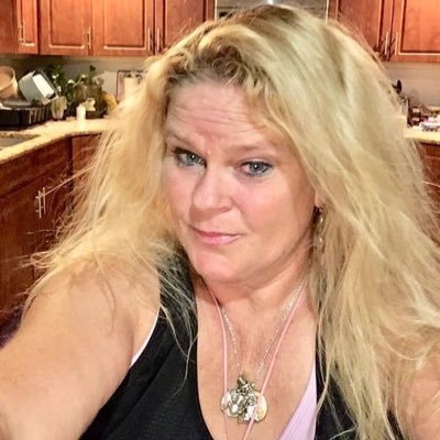 Profile Picture of Deborah Hurley (@deborah65190864) on Twitter