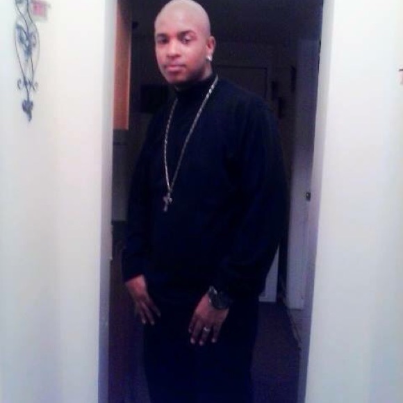 Profile Picture of David Hartsfield (@gotte10) on Poshmark