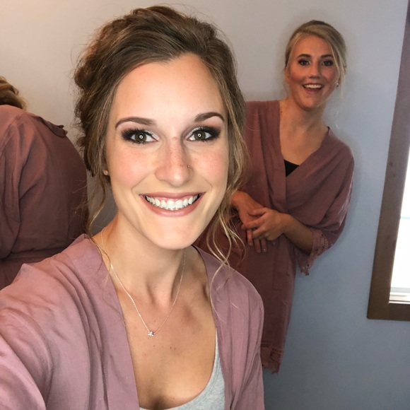 Profile Picture of Monica Wolf (@mansmon) on Poshmark