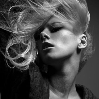 Profile Picture of Alena Savostikova (@LytkinaAlenka) on Twitter