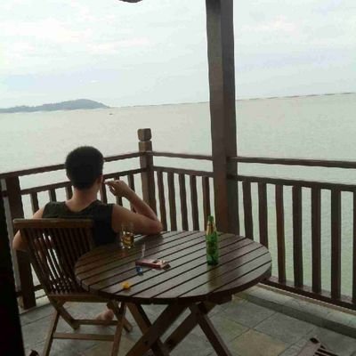 Profile Picture of David Loon (@1782672ab7bd4d2) on Twitter