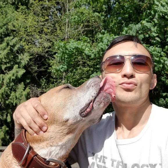 Profile Picture of Roy Duquette (@royduquette) on Poshmark