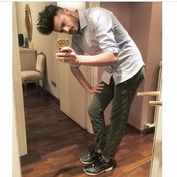 Profile Picture of Parham Ahm (@parhamcool) on Poshmark