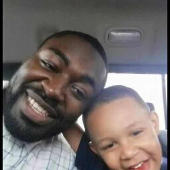 Profile Picture of Therron Mcdonald (@mcthee) on Poshmark