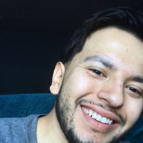 Profile Picture of Cesar Andrade (@cesarandrade693) on Poshmark