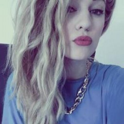 Profile Picture of Amelia Payne (@Real_Payne_Girl) on Twitter