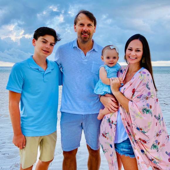 Profile Picture of Stephanie Tucker (@stephtucker423) on Poshmark