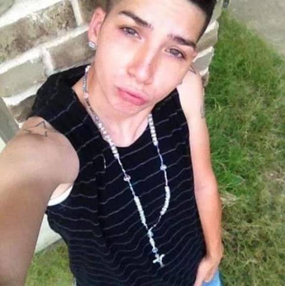 Profile Picture of Brandie Astran (@batx) on Poshmark