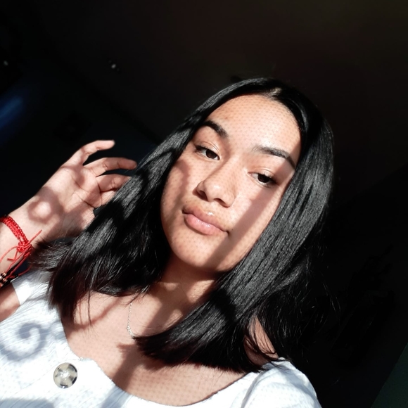 Profile Picture of Jacqueline Bonilla (@theonlyyjackie) on Poshmark